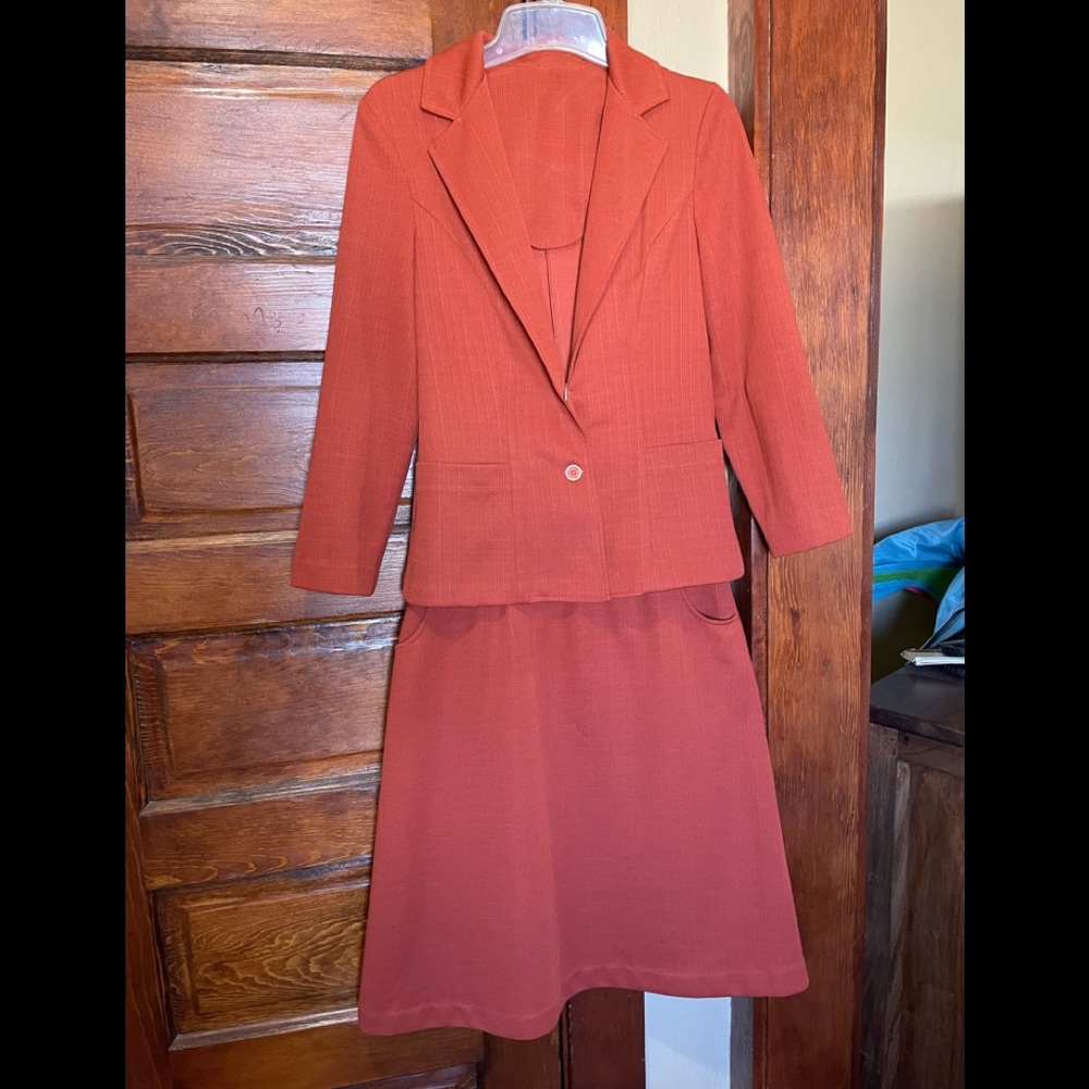 Vintage woman’s suit jacket with matching skirt.